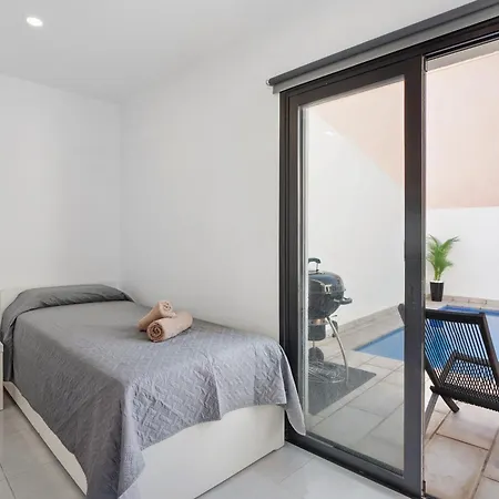 Casita El Pleito 펜션 칸델라리아